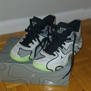 Jordan Kids Sneakers in Black, White, and Green